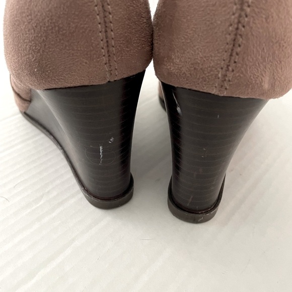 Journee Collection Hepburn Wedge Booties - Picture 3 of 5